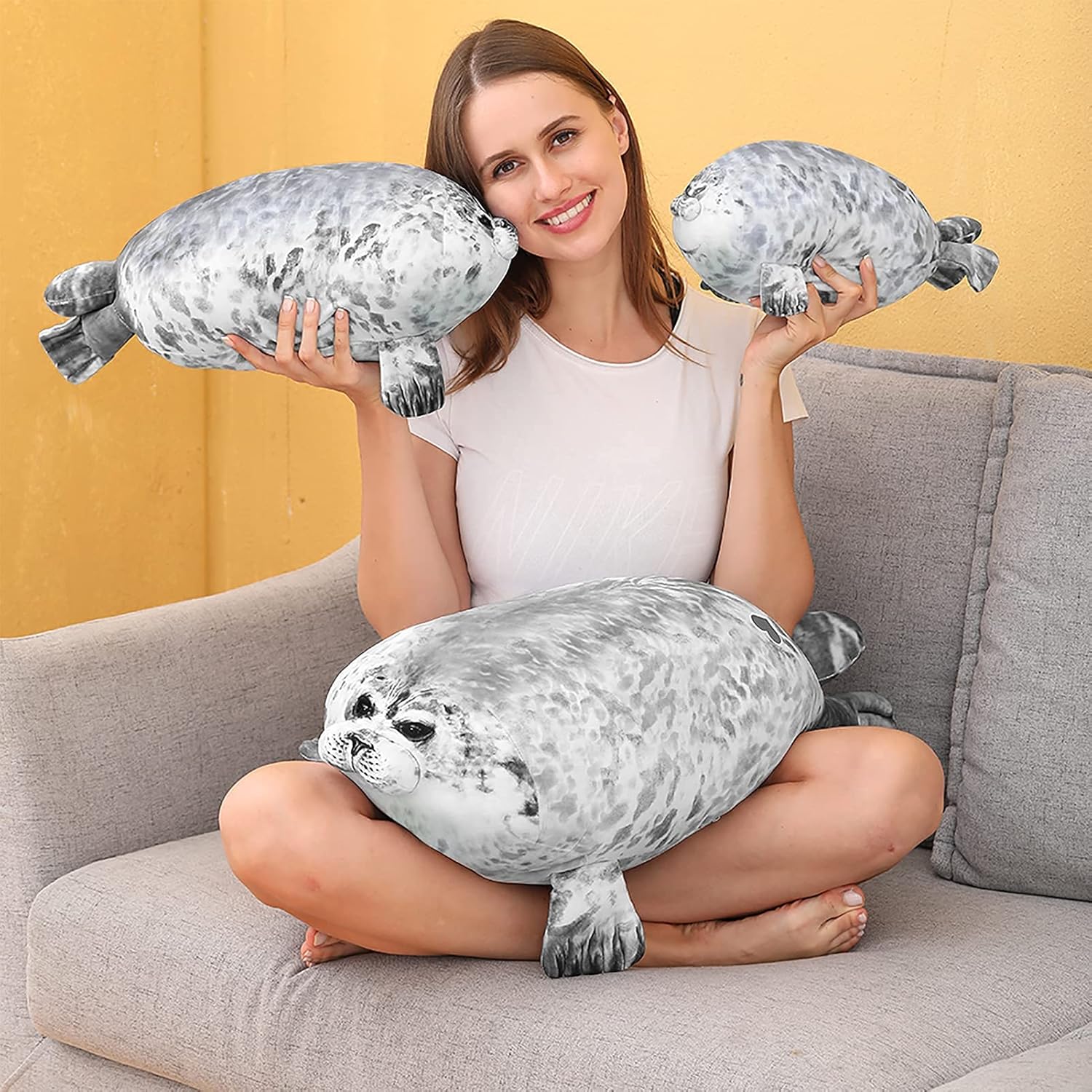 Eaasok Chubby Seal Pillow Soft Plush Animal Toy 176 Inch